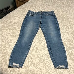🎄Closet Closing Sale🎄 PAIGE Distressed Blue Verdugo Ankle Skinny Jeans 28